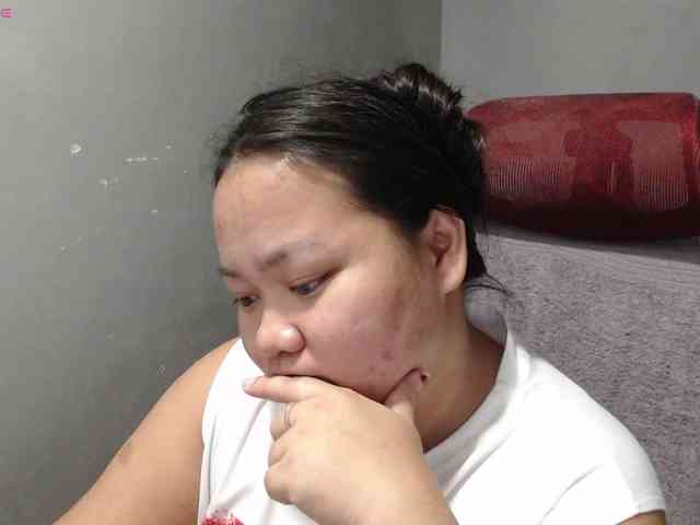 BubbleButtPinay webcam