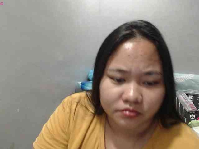 BubbleButtPinay webcam