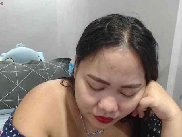 BubbleButtPinay webcam