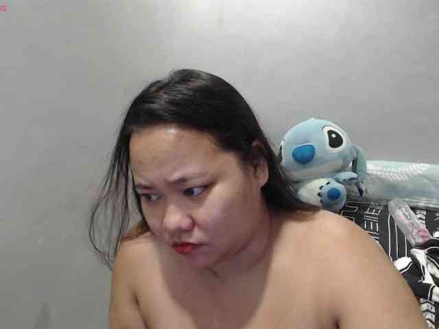 BubbleButtPinay webcam