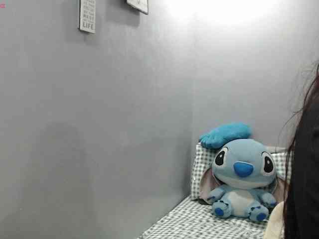 BubbleButtPinay webcam