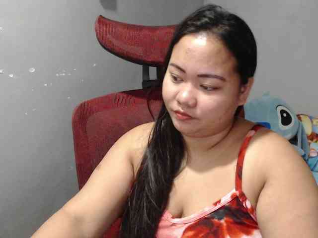 BubbleButtPinay webcam