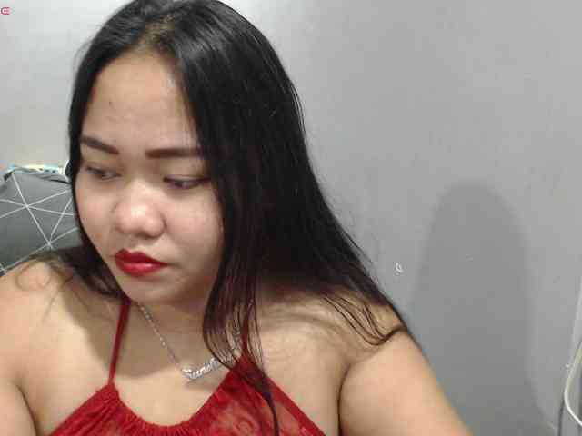 BubbleButtPinay webcam