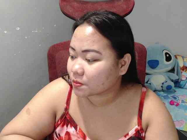 BubbleButtPinay webcam