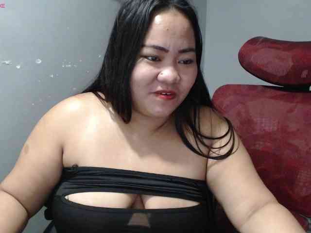 BubbleButtPinay webcam