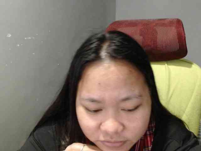 BubbleButtPinay webcam