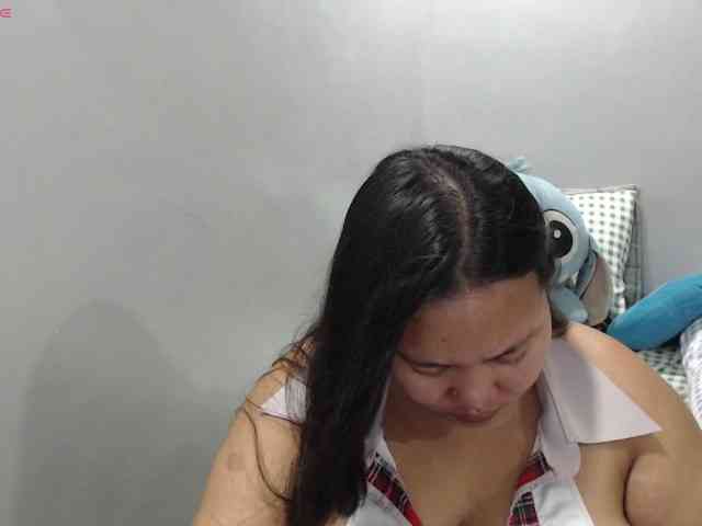 BubbleButtPinay webcam