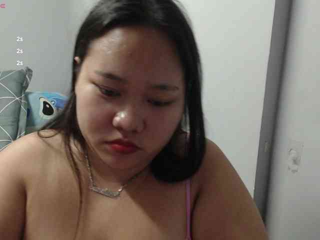 BubbleButtPinay webcam