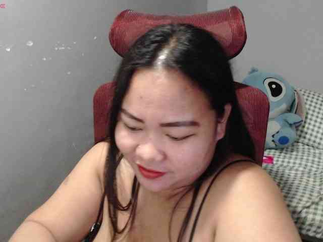 BubbleButtPinay webcam