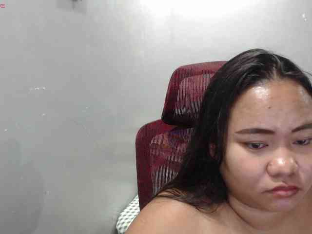 BubbleButtPinay webcam