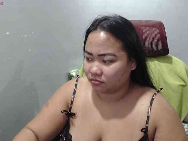 BubbleButtPinay webcam