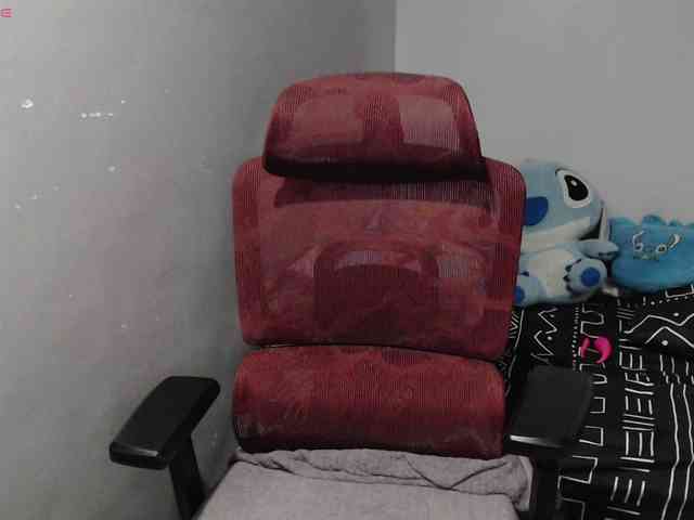 BubbleButtPinay webcam