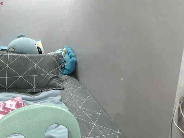 BubbleButtPinay webcam
