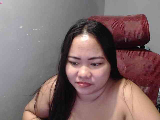 BubbleButtPinay webcam