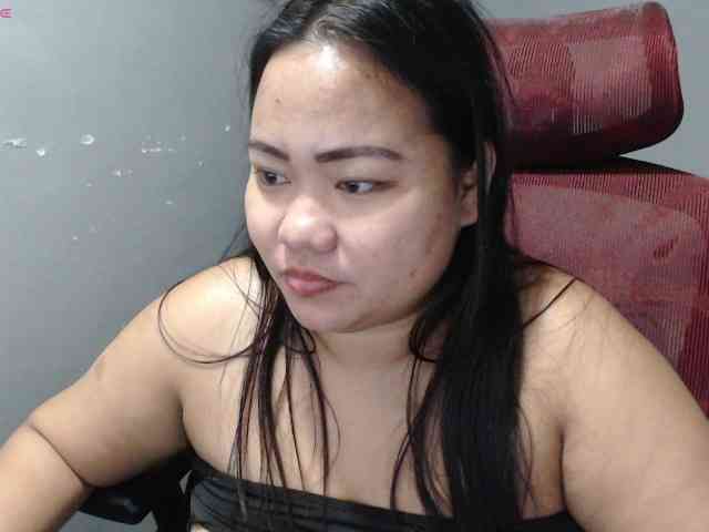 BubbleButtPinay webcam