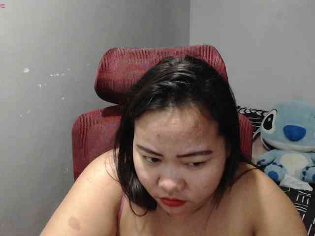 BubbleButtPinay webcam