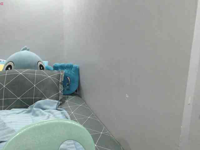 BubbleButtPinay webcam