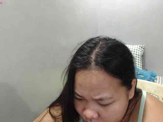 BubbleButtPinay webcam