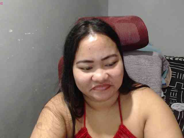 BubbleButtPinay webcam