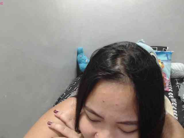 BubbleButtPinay webcam