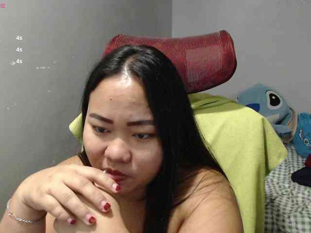 BubbleButtPinay webcam