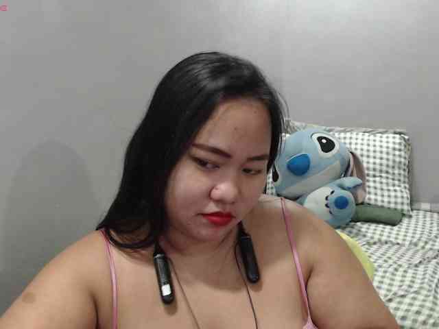 BubbleButtPinay webcam