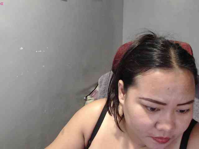 BubbleButtPinay webcam