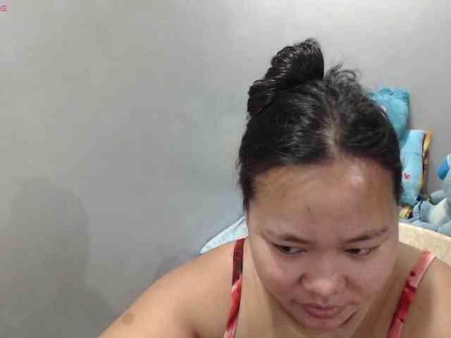 BubbleButtPinay webcam