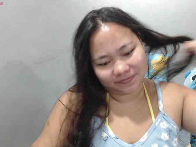 BubbleButtPinay webcam