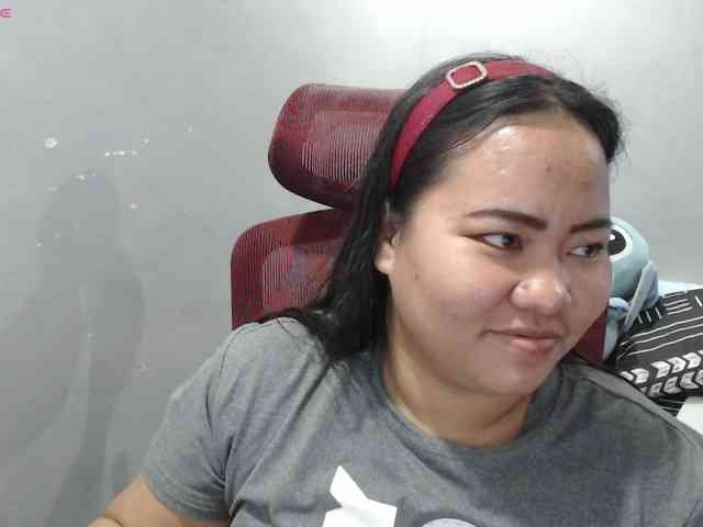 BubbleButtPinay webcam