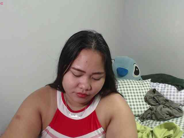 BubbleButtPinay webcam