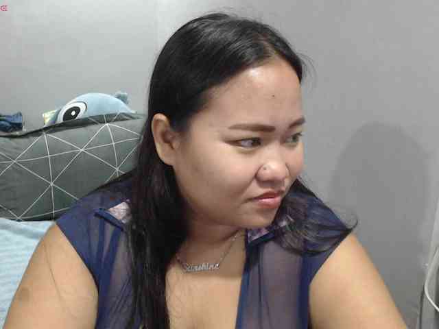 BubbleButtPinay webcam