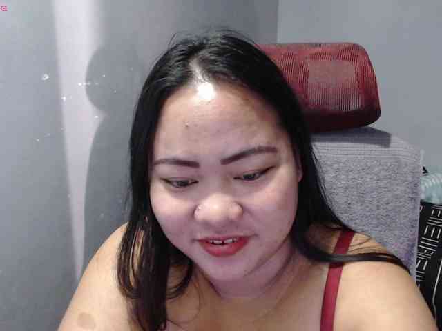 BubbleButtPinay webcam