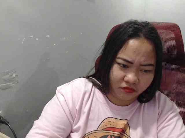 BubbleButtPinay webcam