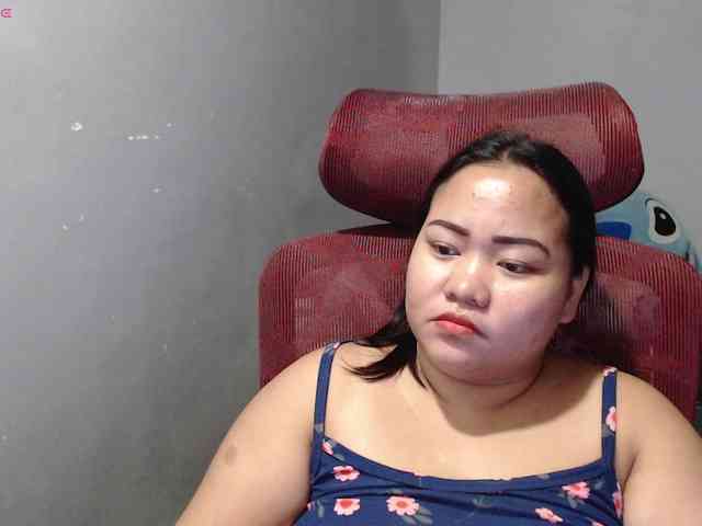 BubbleButtPinay webcam