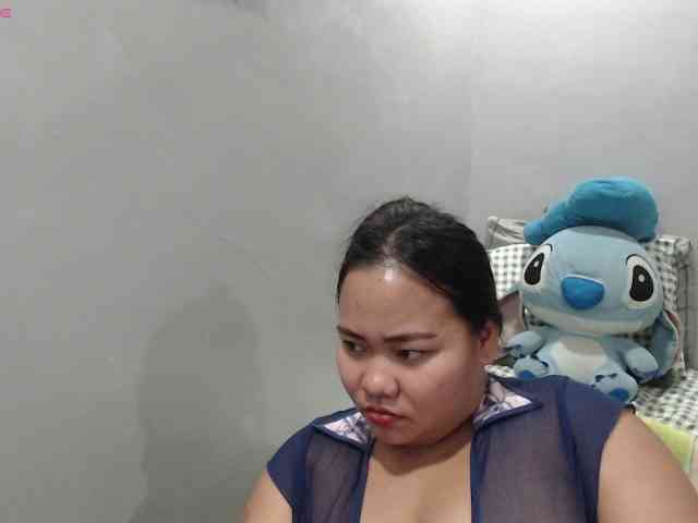 BubbleButtPinay webcam
