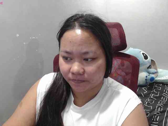 BubbleButtPinay webcam