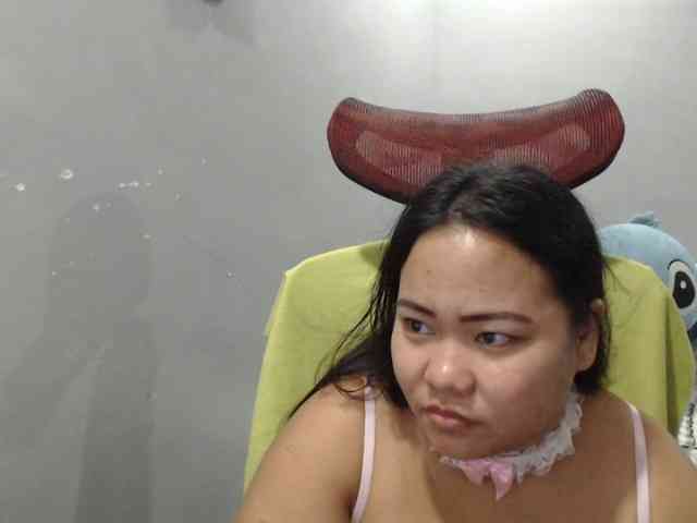 BubbleButtPinay webcam