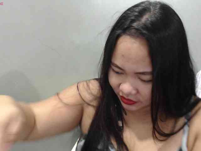 BubbleButtPinay webcam