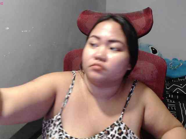 BubbleButtPinay webcam