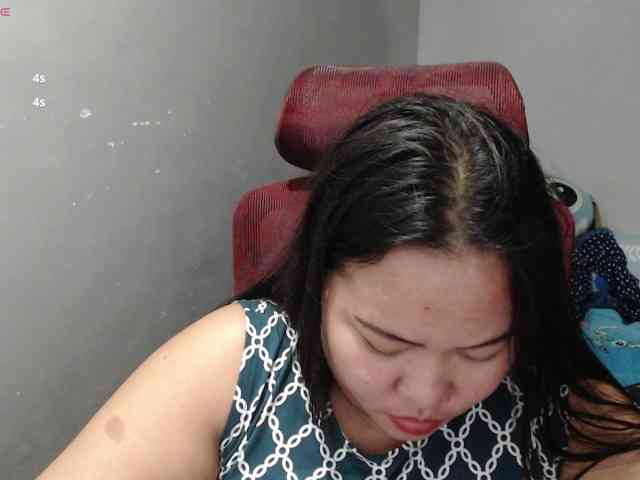 BubbleButtPinay webcam