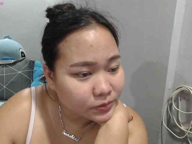 BubbleButtPinay webcam