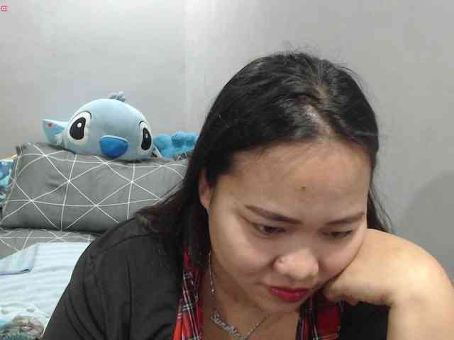 BubbleButtPinay webcam