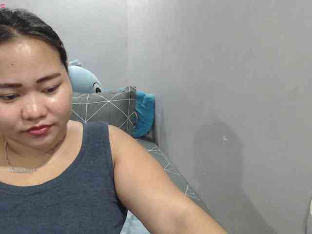 BubbleButtPinay webcam