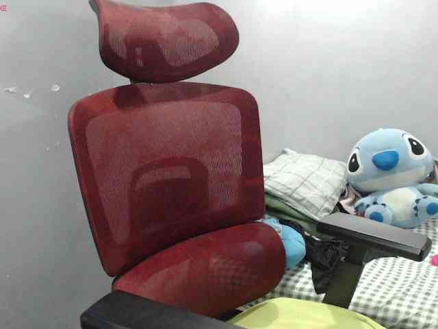 BubbleButtPinay webcam