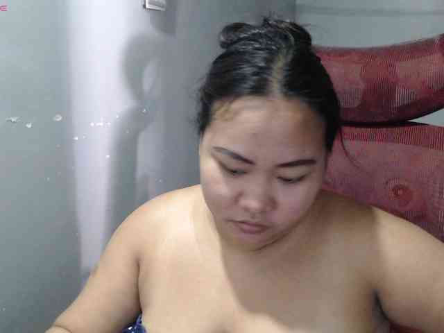 BubbleButtPinay webcam