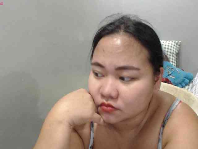 BubbleButtPinay webcam