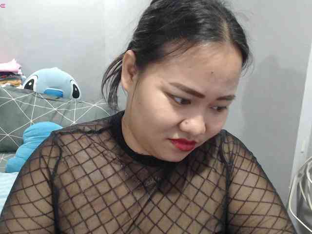 BubbleButtPinay webcam