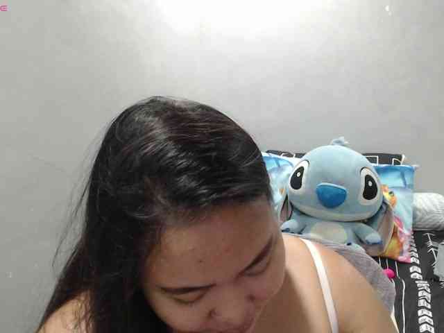 BubbleButtPinay webcam