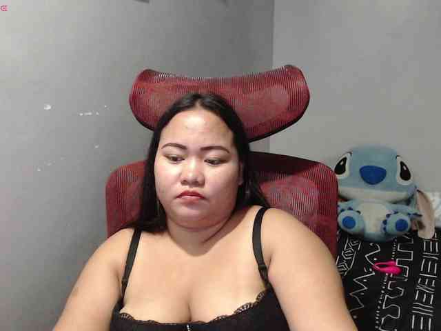 BubbleButtPinay webcam